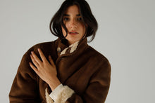 Load image into Gallery viewer, One Tee Rebecca reversible Coat