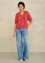 Load image into Gallery viewer, MABE ARI SHORT SLEEVE TOP
