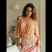 Load image into Gallery viewer, Jaase Dress Crystal print Hallie Maxi dress