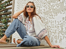 Load image into Gallery viewer, M.A.B.E Calista Embroidered Jacket
