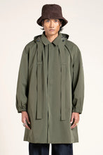 Load image into Gallery viewer, FLOTTE RICHELIEU - GABARDINE JACKET
