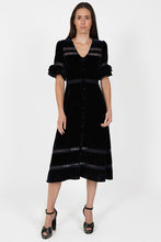 Load image into Gallery viewer, Sirens Velvet London Dress
