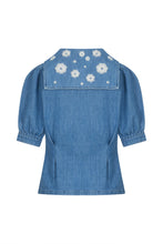 Load image into Gallery viewer, Seventy +Mochi Cassie Top in his Malibu Embroidery
