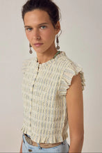 Load image into Gallery viewer, Maison Hotel - Omaris Sleeveless Blouse
