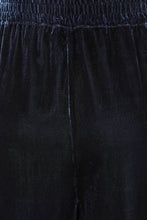 Load image into Gallery viewer, Sirens Dublin Trousers Navy Velvet

