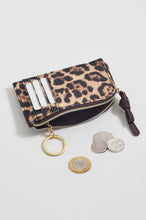 Load image into Gallery viewer, Leopard Knot Card Purse
