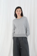 Load image into Gallery viewer, TWNS THE LABEL Aurora round neck pullover
