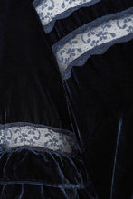 Load image into Gallery viewer, Sirens Velvet London Dress

