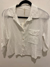 Load image into Gallery viewer, Lili Grace Tea Bag Linen Shirt
