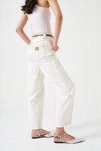 Load image into Gallery viewer, Seventy &amp; Mochi Mia Jeans
