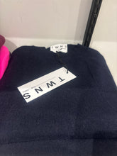 Load image into Gallery viewer, TWNS THE LABEL Aurora round neck pullover
