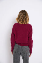 Load image into Gallery viewer, SOPHIE &amp; LUCIE - CHAQUETA LUISA PUNTO BURGUNDY
