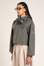 Load image into Gallery viewer, FLOTTE TUILERIES - TRENCHCOAT SHORT
