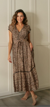 Load image into Gallery viewer, Jaase Chaser Print Daphne Skirt
