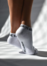 Load image into Gallery viewer, Soxygen Micro Socks
