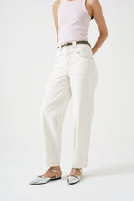 Load image into Gallery viewer, Seventy &amp; Mochi Mia Jeans
