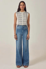 Load image into Gallery viewer, Maison Hotel - Irina Sleeveless Blouse
