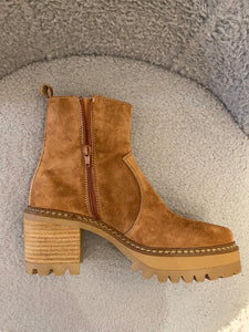 Alpe Tan Boots