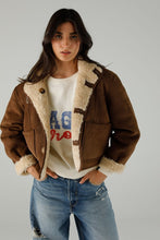 Load image into Gallery viewer, One Tee Rebecca reversible Coat
