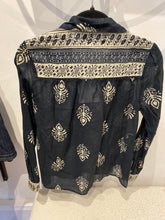 Load image into Gallery viewer, Maison Hotel Rani Shirt
