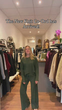Load and play video in Gallery viewer, Alexandre Laurent - New Boyfriend Knitted Sweater - One Size
