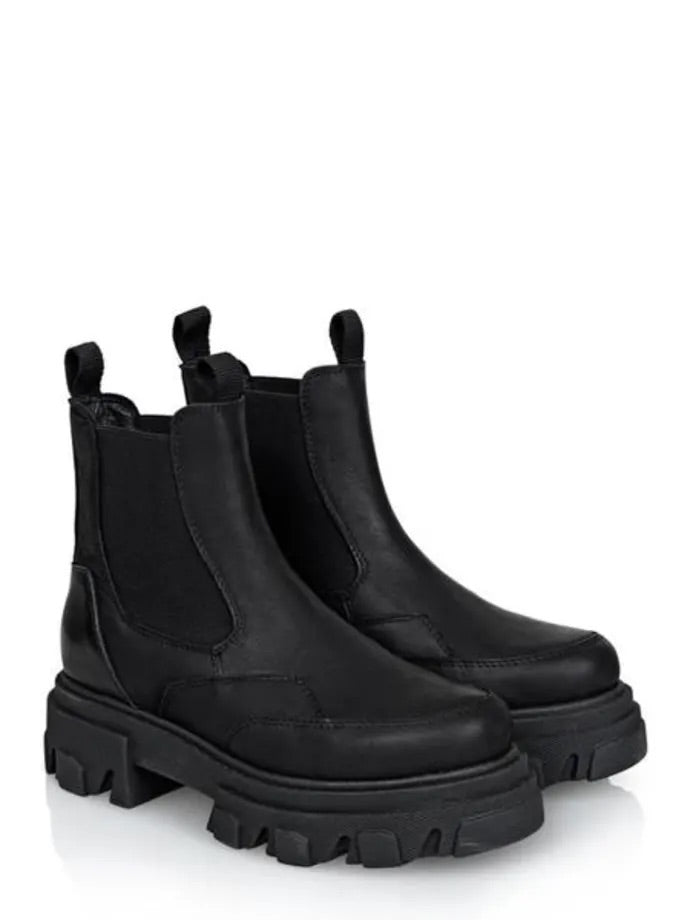 Shoe Biz Ulrica Boot