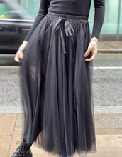 Load image into Gallery viewer, Lili Grace Tulle Skirt
